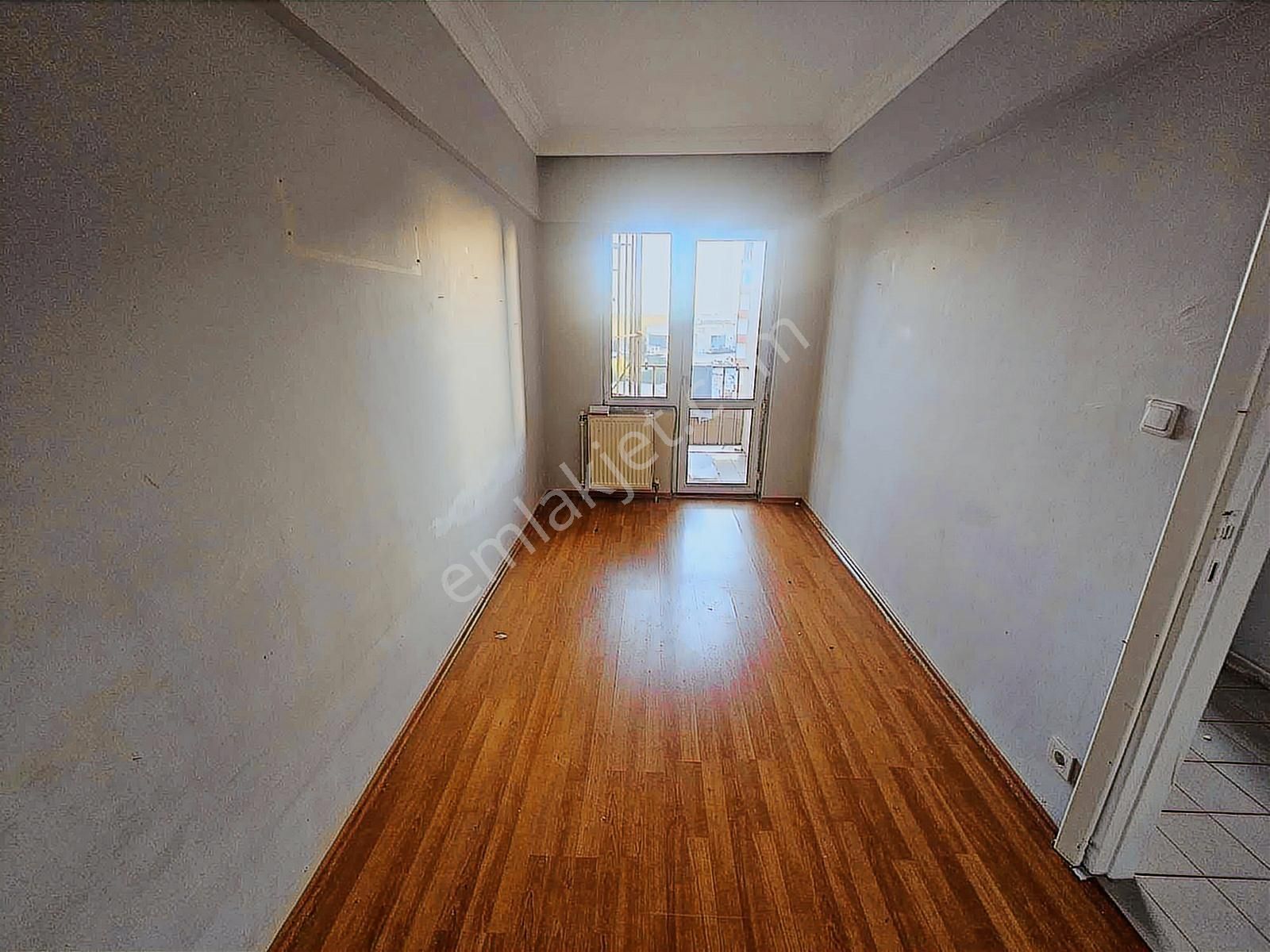 Beykent Metrobüs Durağına Yakın Kiralık 3+1 Daire - Görsel 13