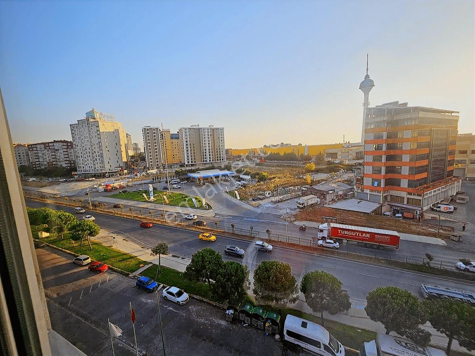 Beykent Metrobüs Durağına Yakın Kiralık 3+1 Daire - Görsel 16