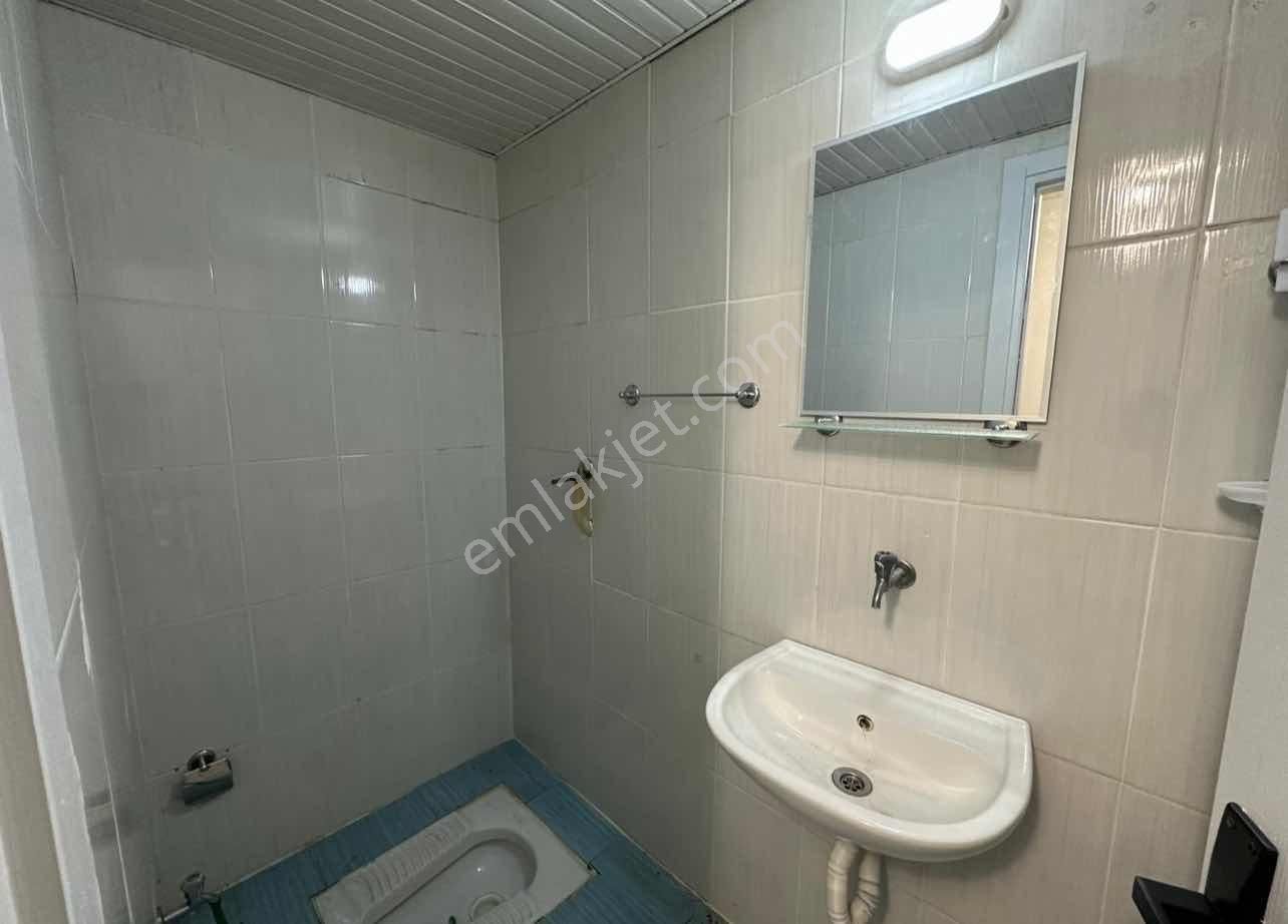 Mavibulvar'da Doğalgazlı İskanlı Geniş 3+1 K.mutfak Ç.banyo - Görsel 13