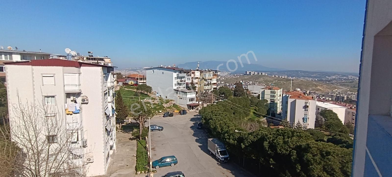 Mühendis Emlak'ta Yurtoğlu Mh Merkez Doğal Gazlı 2+1 85 M2 Daire