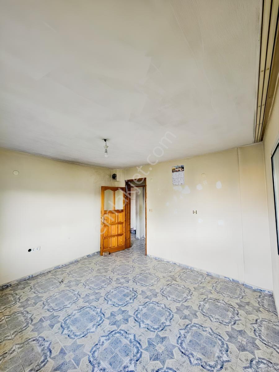 Mühendis Emlak'tan Karabağlar Merkez Bakımlı Temiz 120 M2 Daire. - Görsel 10