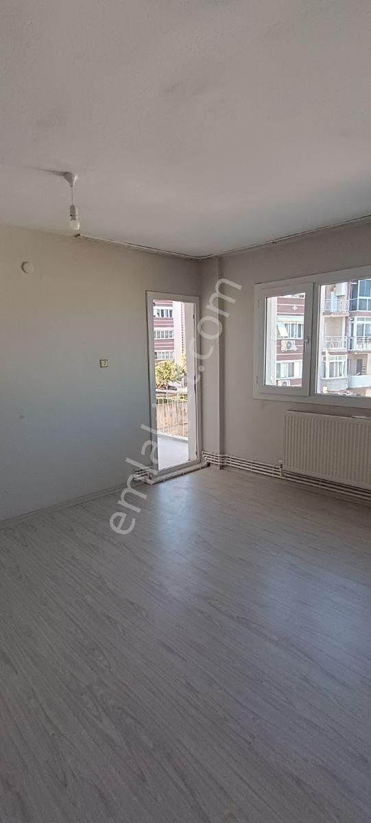 Mühendis Emlak'ta Yurtoğlu Mh Merkez Doğal Gazlı 2+1 85 M2 Daire - Görsel 17