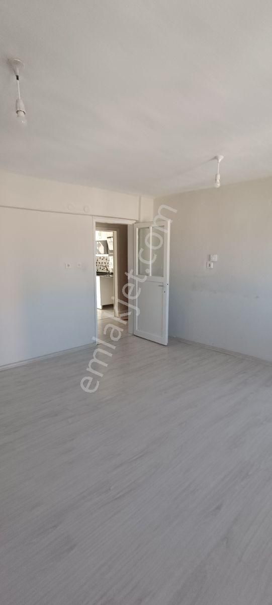 Mühendis Emlak'ta Yurtoğlu Mh Merkez Doğal Gazlı 2+1 85 M2 Daire - Görsel 21