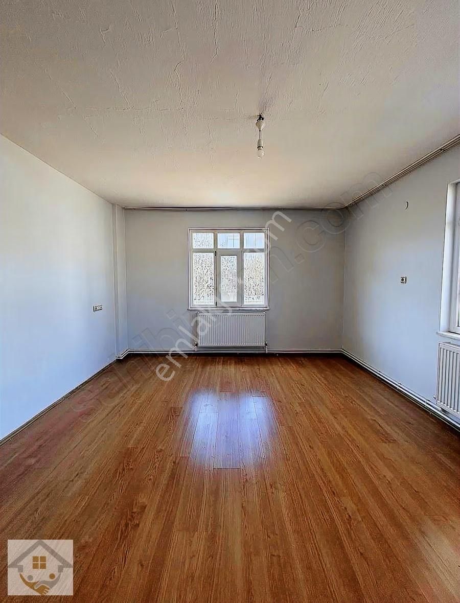 Meydan Mahallesi Satılık Müstakil Ev Ve Arsası - Görsel 6