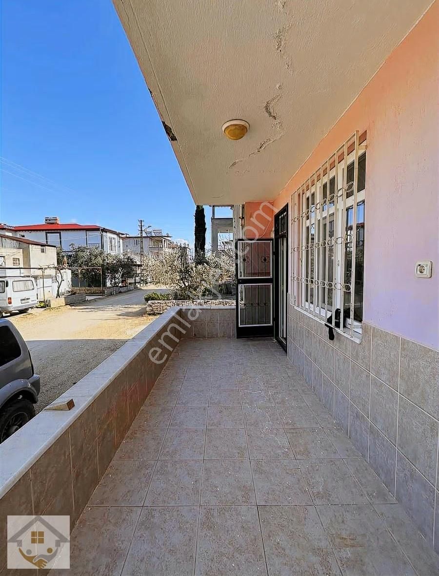 Meydan Mahallesi Satılık Müstakil Ev Ve Arsası - Görsel 2