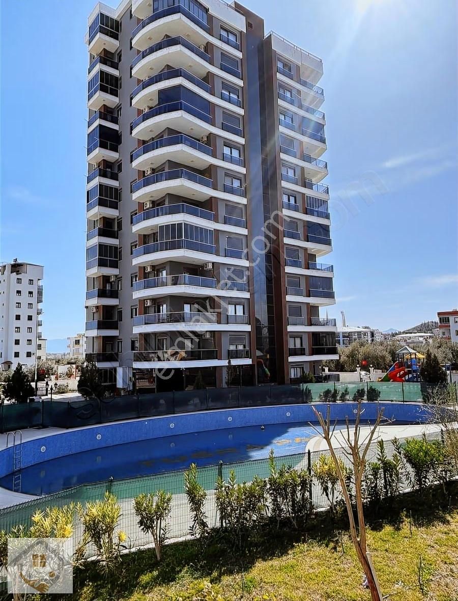 Tuğra Park Prestige Konutlarında Satılık Ultra Lüks Daire