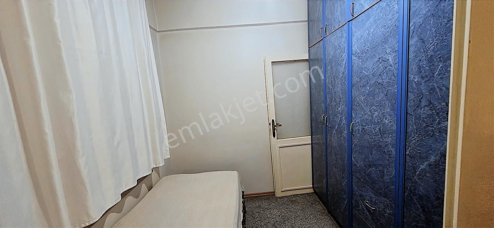 Fevziçakmak Mah. Kiralık 2+1 Eşyalı Merkezi Konumda - Görsel 4