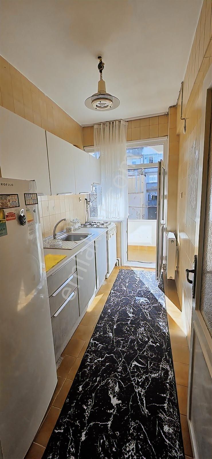 Fevziçakmak Mah. Kiralık 2+1 Eşyalı Merkezi Konumda - Görsel 17