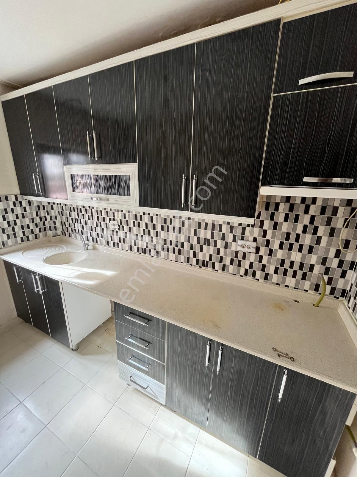 Örnek Mah Gültepede Hastane Arkası Temiz Yapılı 3+1 Kiralık - Görsel 3