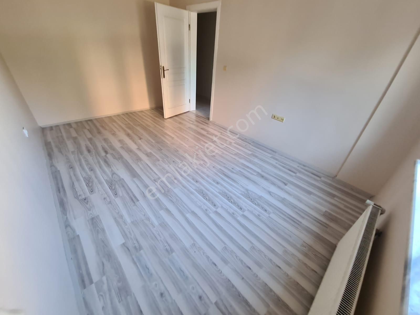 Delux'den Bahçelievler Mah.'de Toki Konutlarında Kiralık 3+1 - Görsel 20