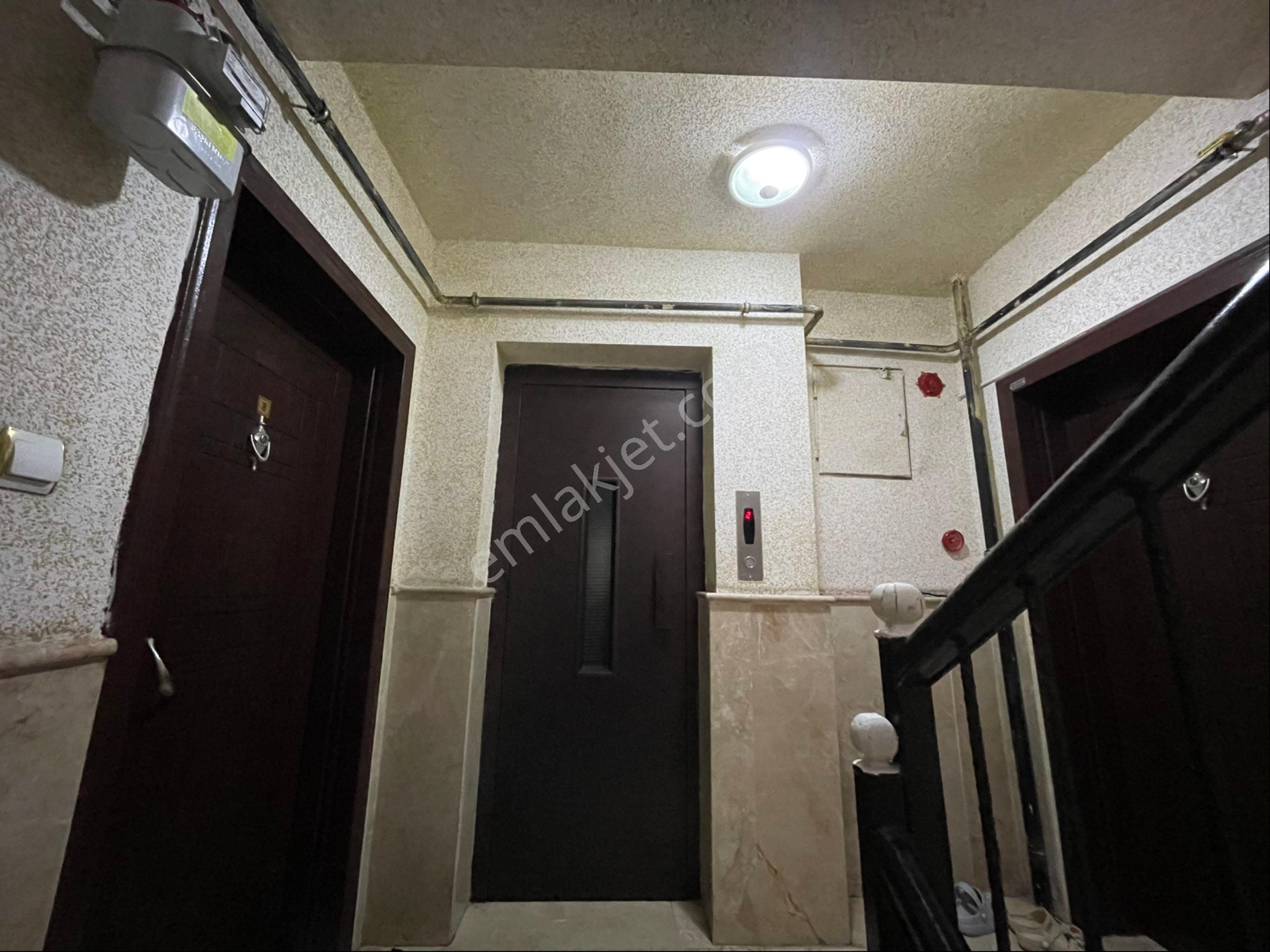 Keçiören Uyanışta Ara Katta Acill Metroya Yürüme Mesafesinde Yapılı Asansörlü 3+1 Kiralık - Görsel 17