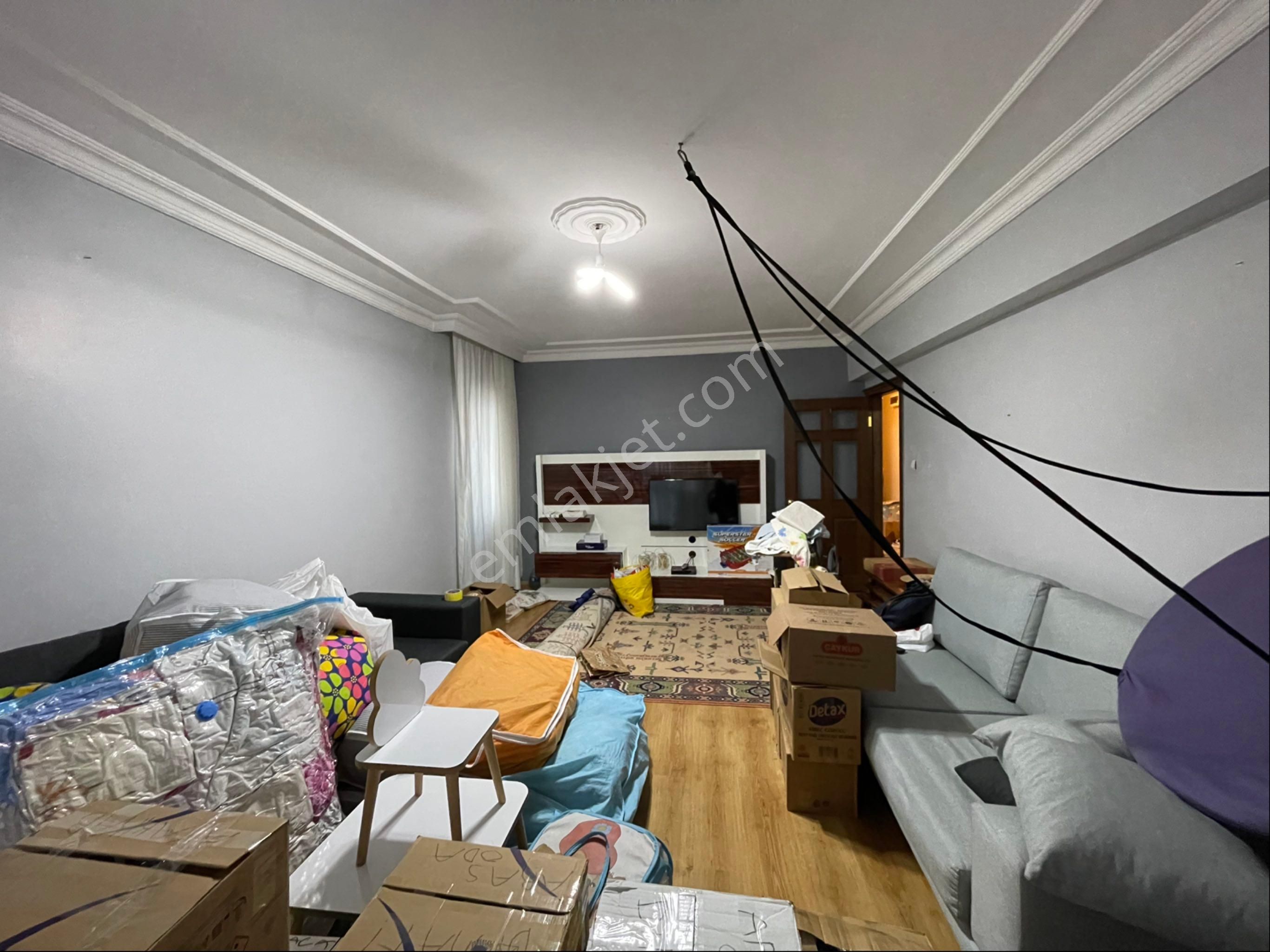 Keçiören Uyanışta Ara Katta Acill Metroya Yürüme Mesafesinde Yapılı Asansörlü 3+1 Kiralık - Görsel 3