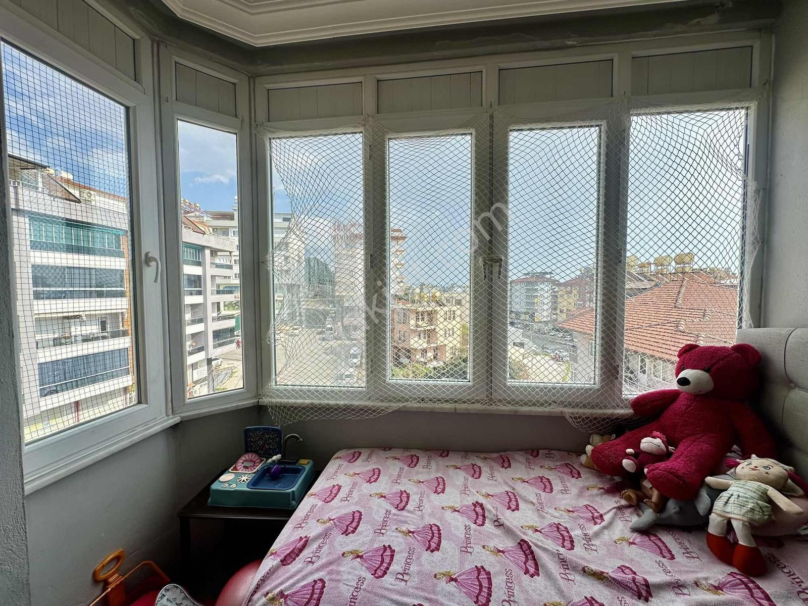 Alanya Merkezde 2+1 Önü Açık Daire - Görsel 4