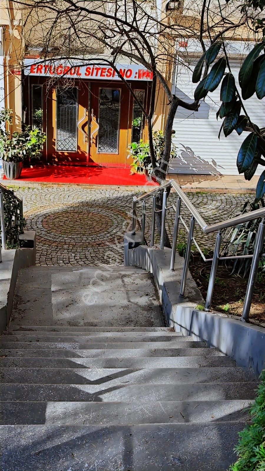 Barbaros Bulvarı Ertuğrul Sitesinde Otoparklı Klimalı Daire - Görsel 17