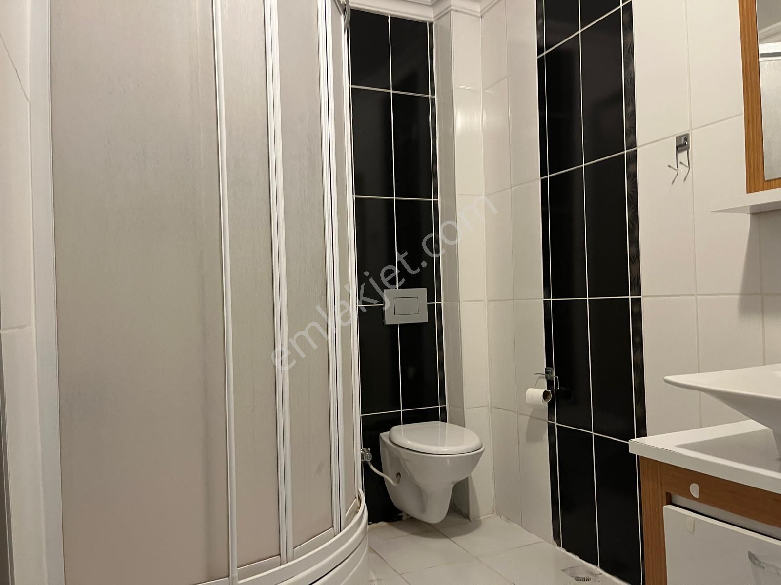 Sancak Mh Ataşehir Sitesi 3+1 Ara Kat Boş Kiralık Daire - Görsel 9