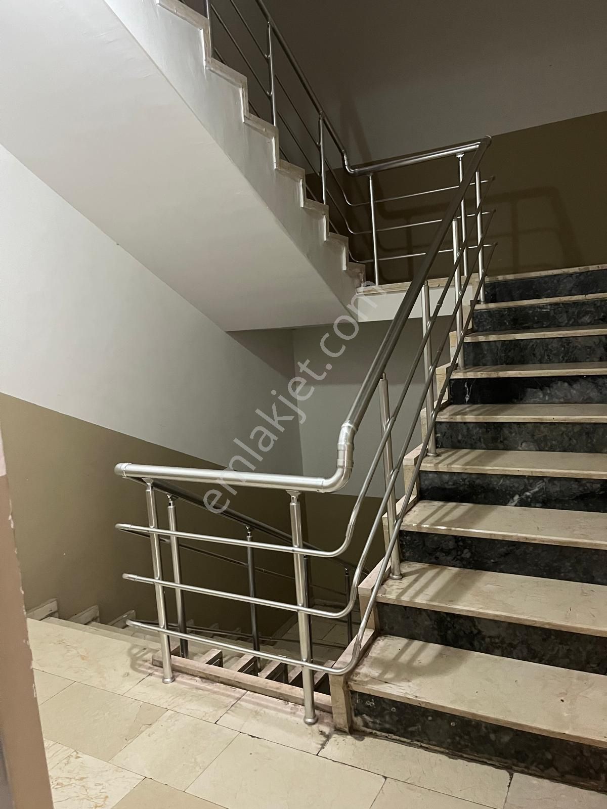 Sancak Mh Ataşehir Sitesi 3+1 Ara Kat Boş Kiralık Daire - Görsel 14