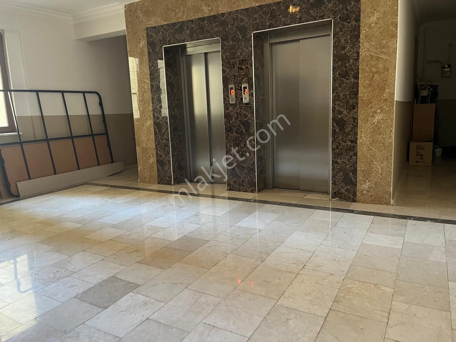 Sancak Mh Ataşehir Sitesi 3+1 Ara Kat Boş Kiralık Daire - Görsel 15