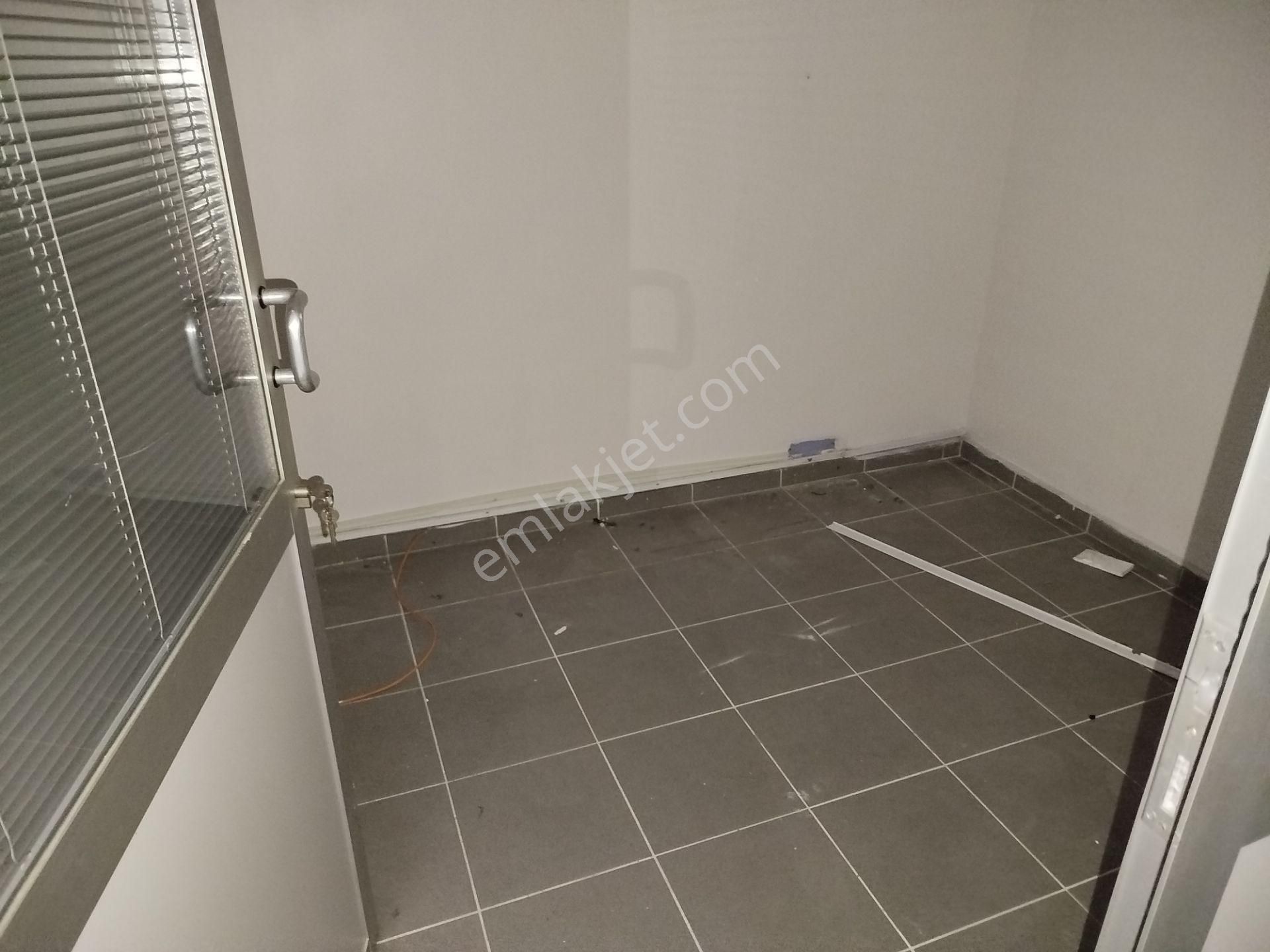 Merkezi Sistem Doğalgazlı 3 Bölmeli Wc.li Mutfaklı Büyük İşyeri - Görsel 7