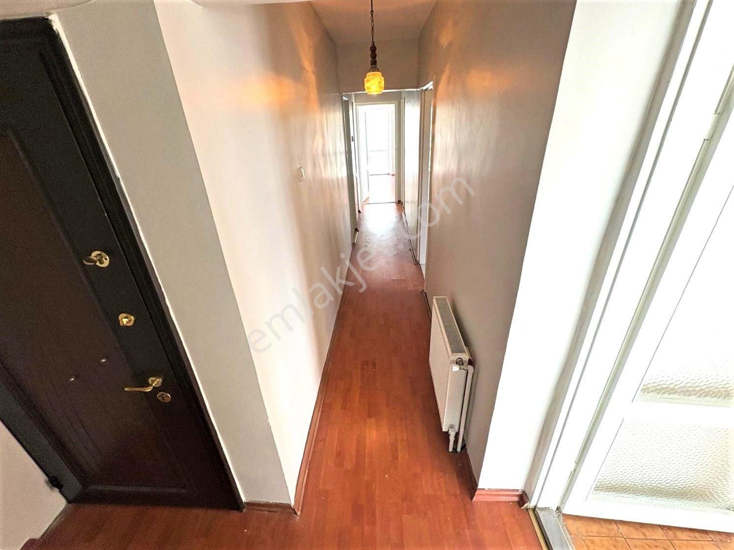 🟠🟠alfa'dan Akçay Merkezde Satılık Denize 250m Kaçmaz Fırsat Arakat Ön Cephe 3+geniş Daire - Görsel 13