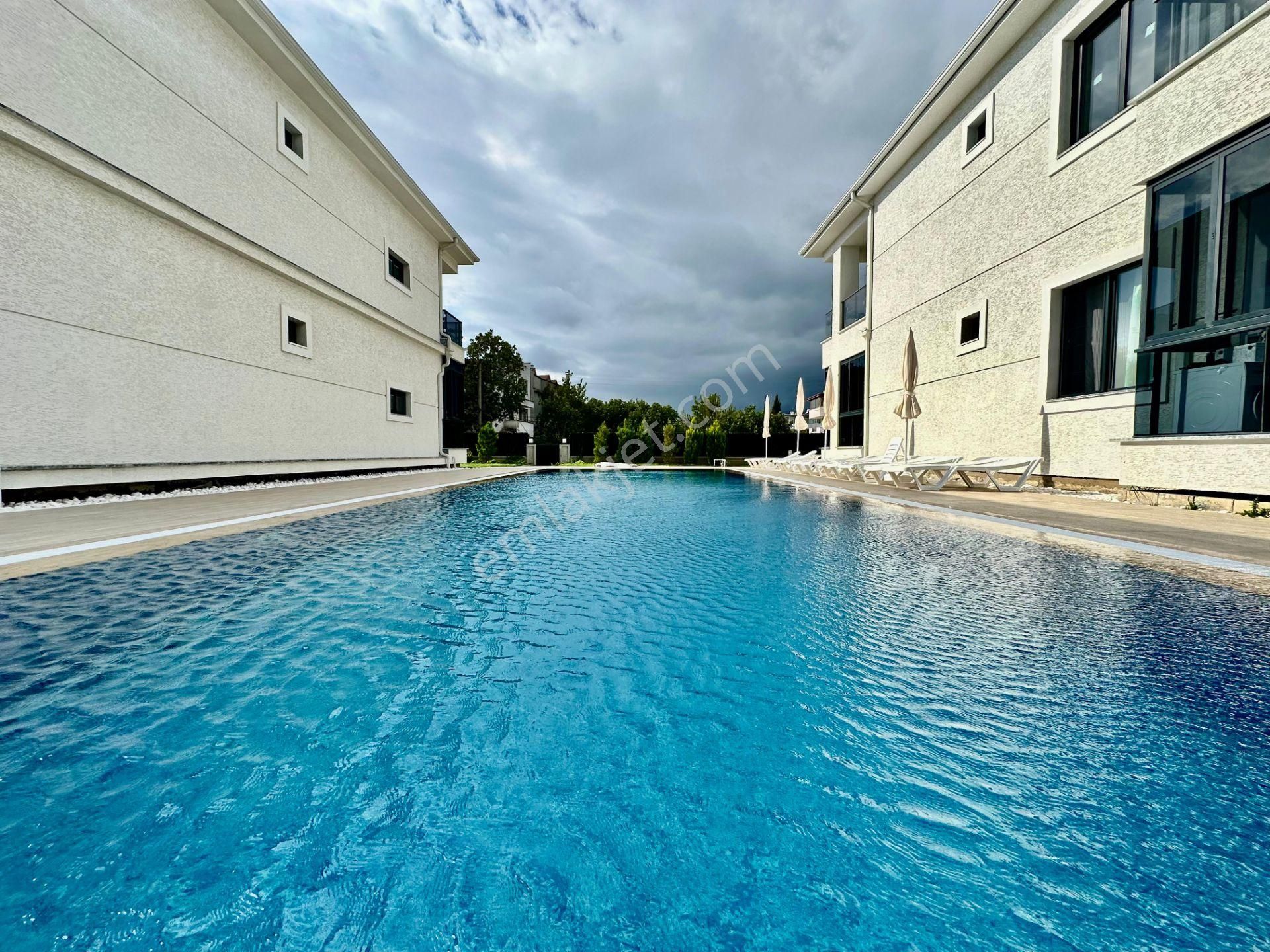 ꧁ay Emlaktan꧂güre'de Denize 250 M Yaşam Tarzınızı Değiştirecek Yüzme Havuzlu Satılık 2+1 Lüks Daire