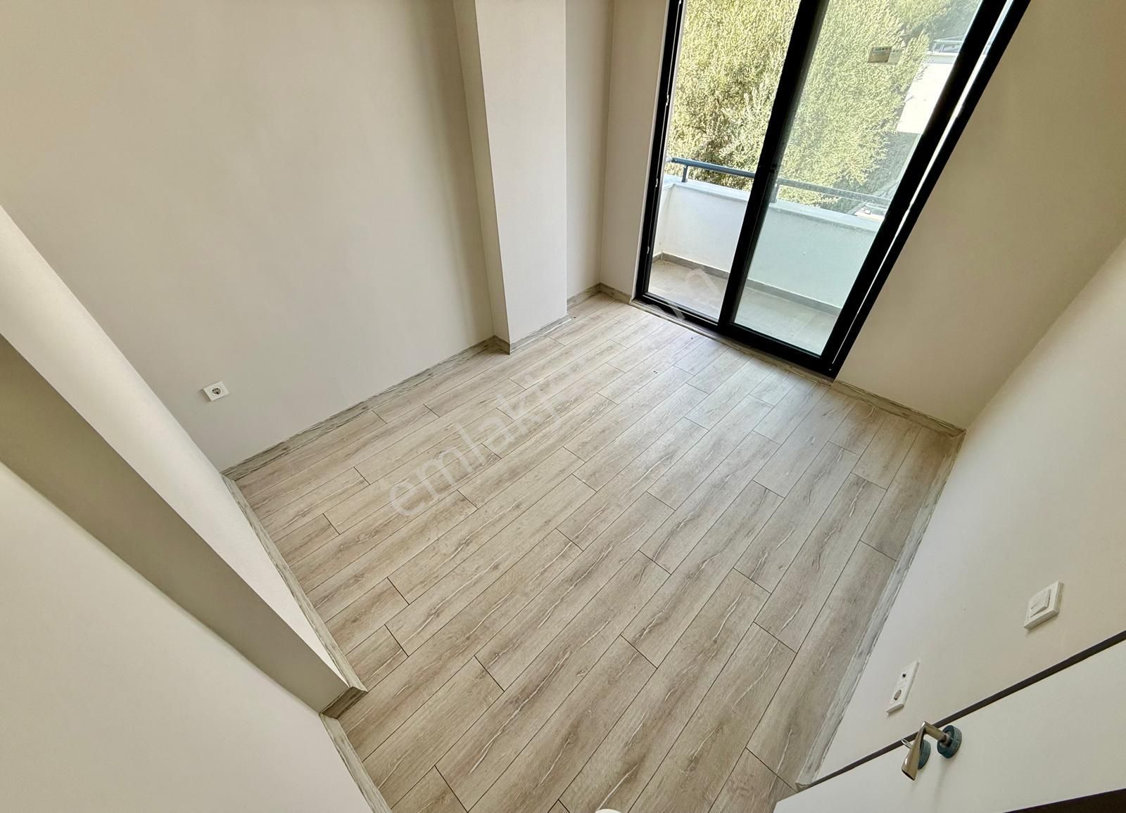 ꧁akçay Ay Emlak'tan꧂küçükkuyu'da Kazdağlarının Eteklerinde Muhteşem Manzaralı Satılık 2+1 Lüx Daire - Görsel 28