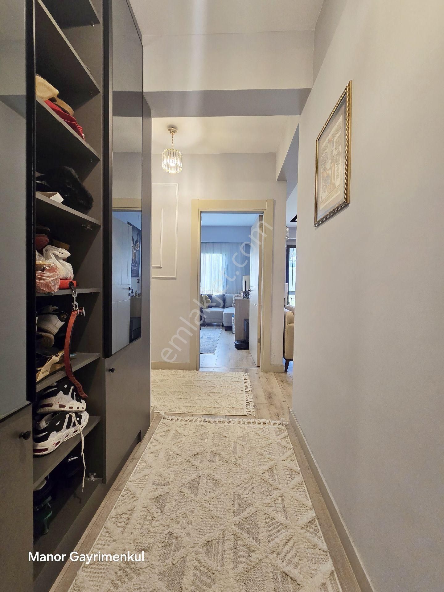 Kuşadasında 2+1 Eşyalı Havuzlu Sitede - Görsel 16