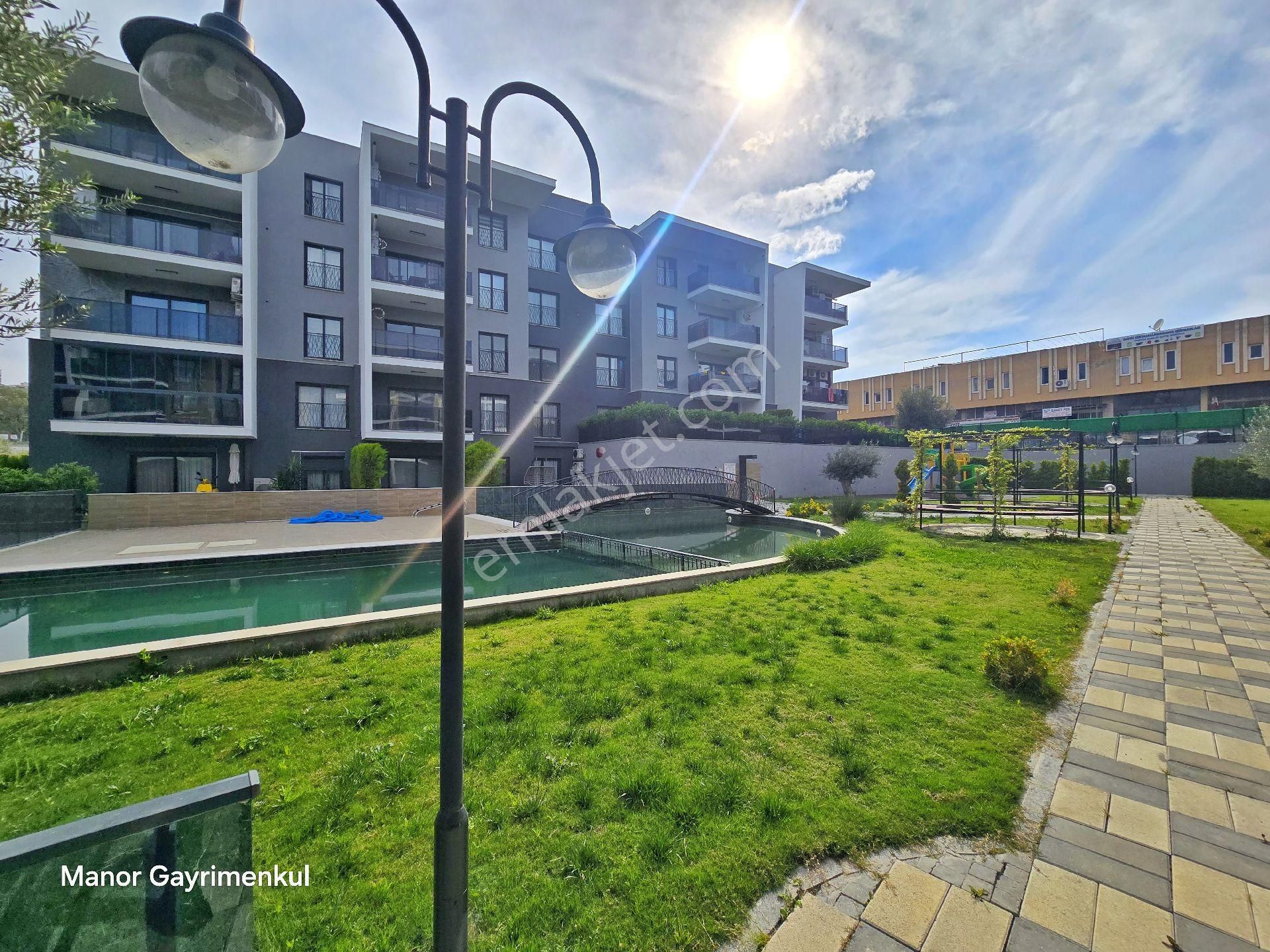 Kuşadasında 2+1 Eşyalı Havuzlu Sitede - Görsel 6