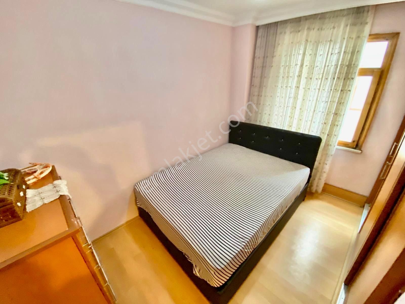 ꧁akçay Ay Emlaktan꧂güre'de Ön Cephe Geniş Teraslı Çift Mutfak Site İçerisinde Satılık 3+1villa - Görsel 13