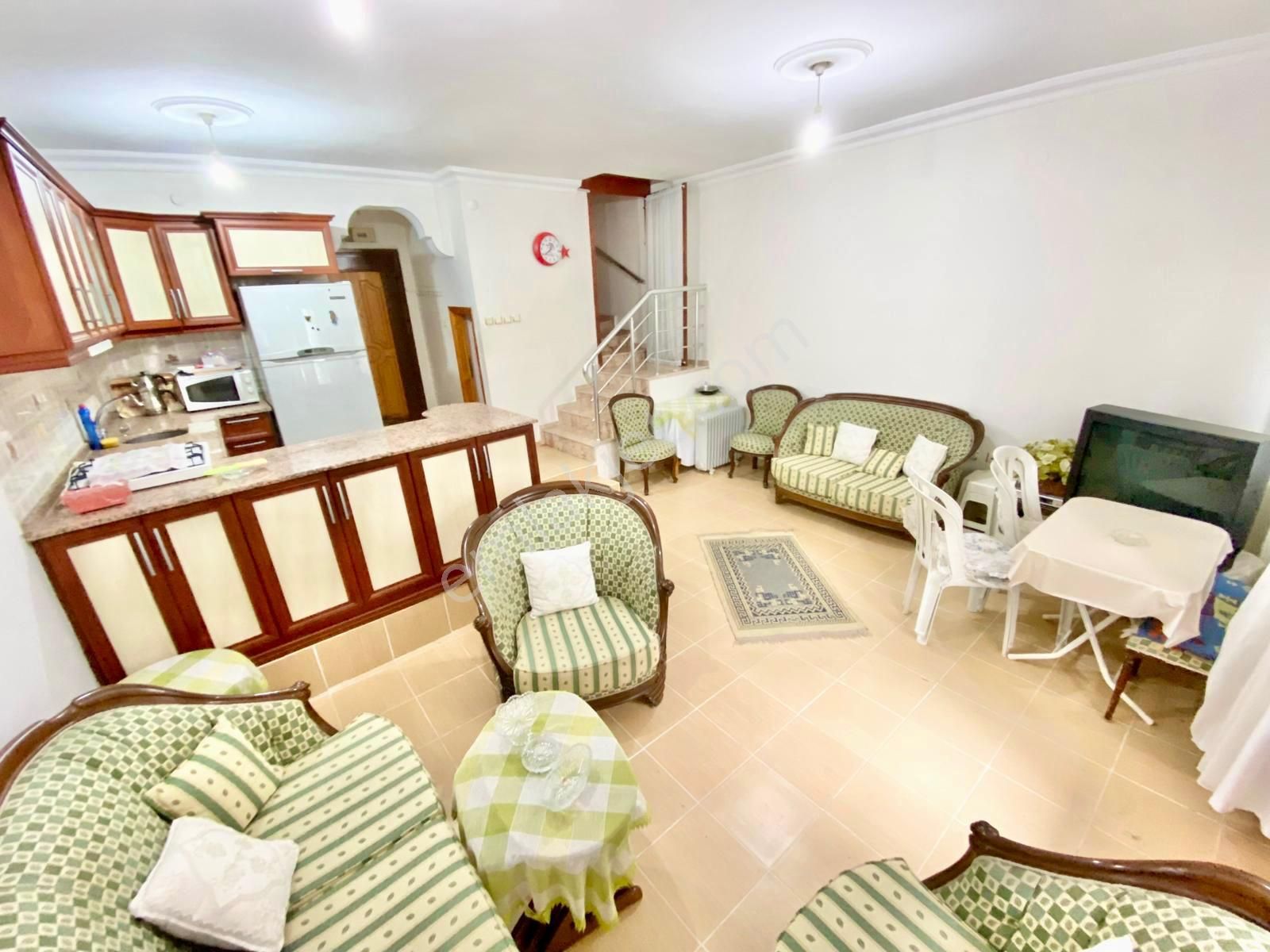 ꧁akçay Ay Emlaktan꧂güre'de Ön Cephe Geniş Teraslı Çift Mutfak Site İçerisinde Satılık 3+1villa - Görsel 5