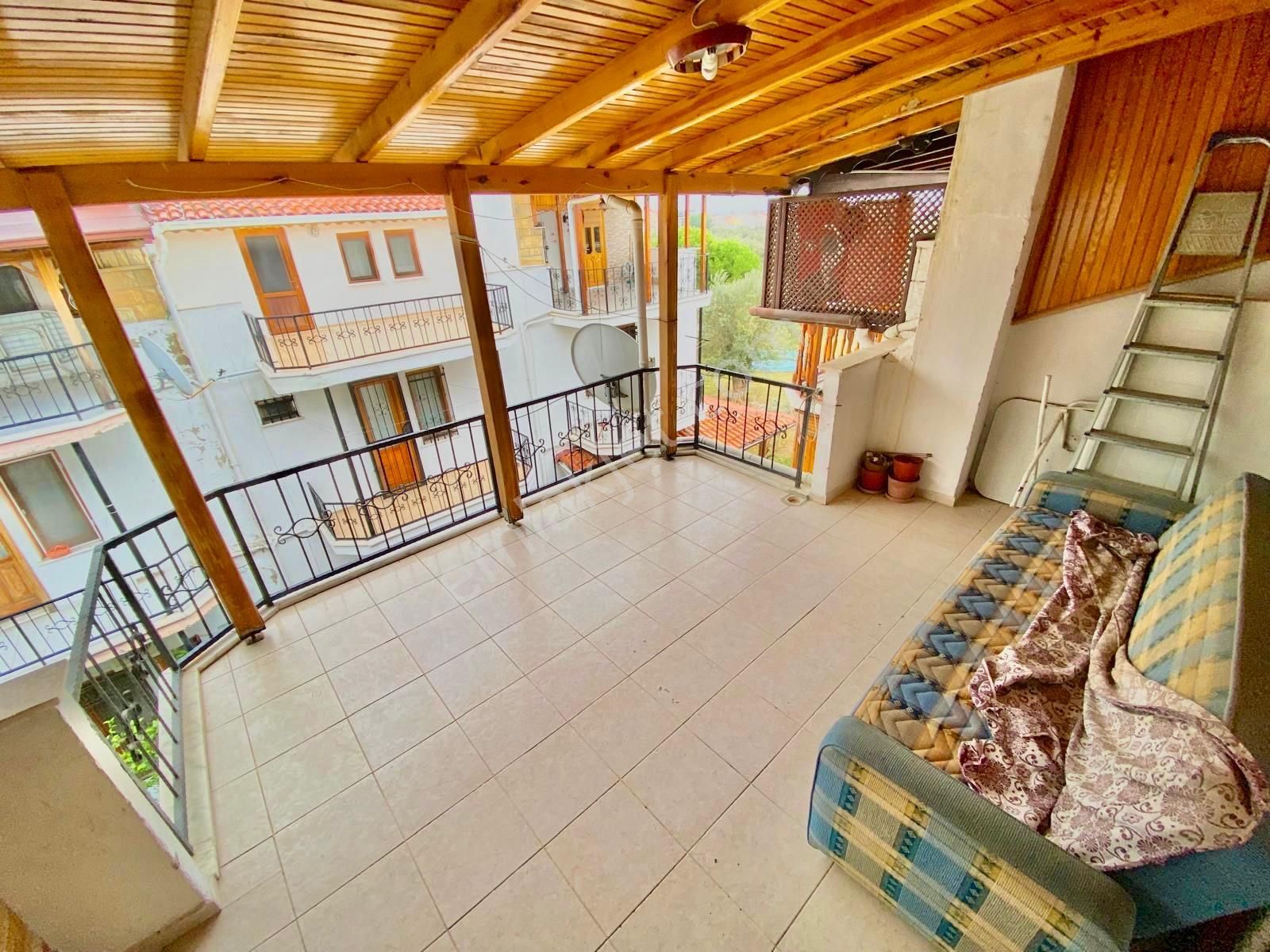 ꧁akçay Ay Emlaktan꧂güre'de Ön Cephe Geniş Teraslı Çift Mutfak Site İçerisinde Satılık 3+1villa - Görsel 10