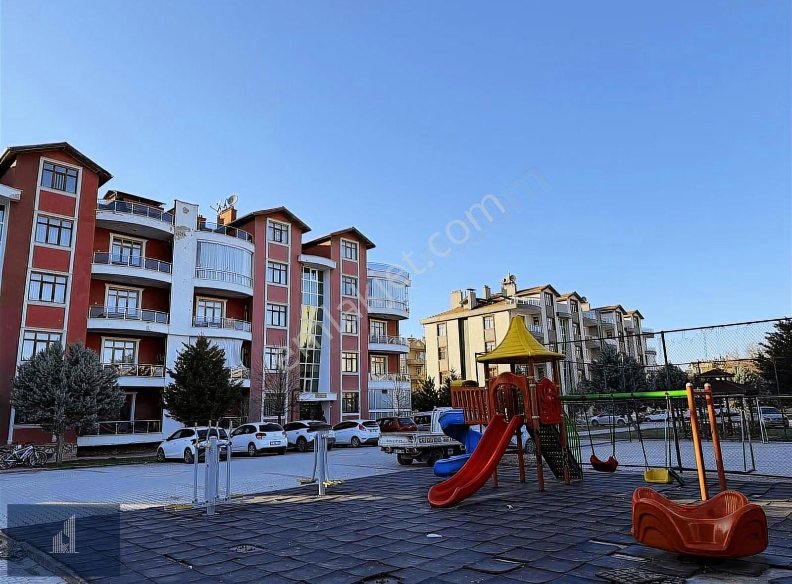 Kadir Dikici'den Gaziosmanpaşa Mahallesinde Satılık 3+1 Daire