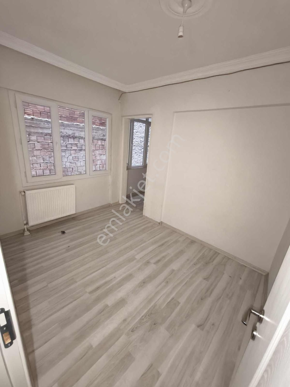 Türker Emlak 2+1 85 M2 Merkez Cami Yakını Doğalgazlı - Görsel 26
