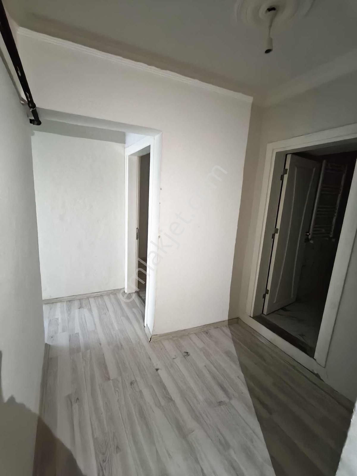 Türker Emlak 2+1 85 M2 Merkez Cami Yakını Doğalgazlı - Görsel 25