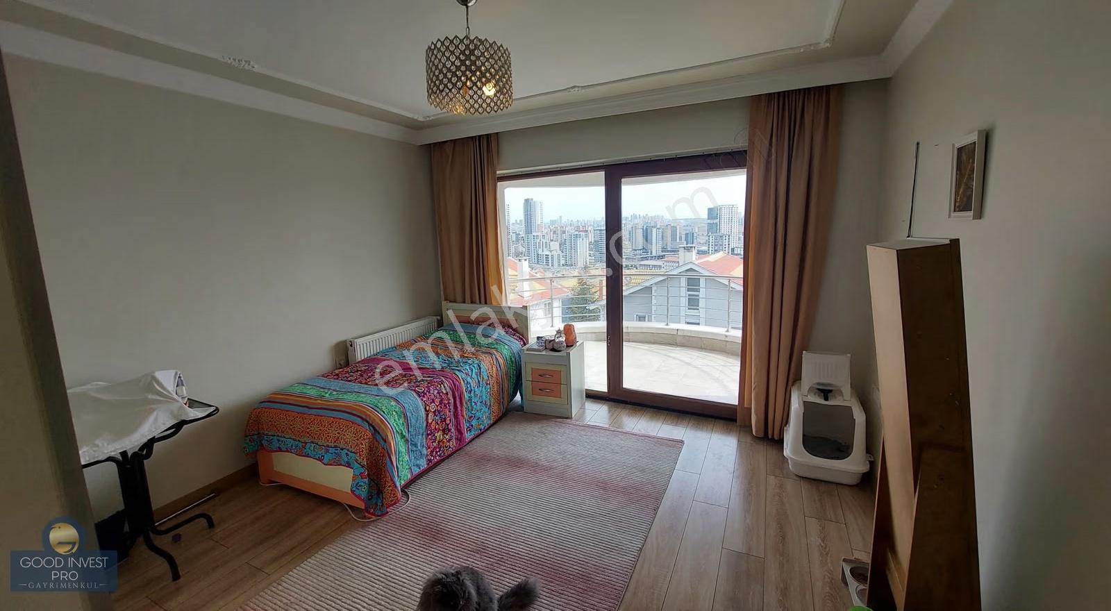 Yaşamkent Özlükent Sitesi Geniş Bahçeli Yapılı 5+2 Villa - Görsel 24