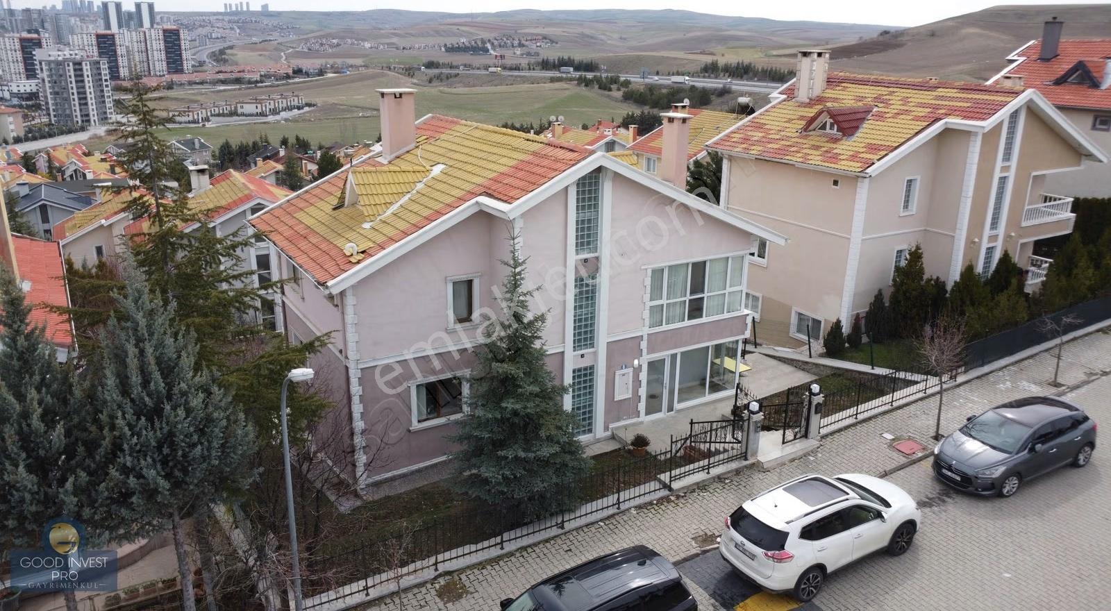 Yaşamkent Özlükent Sitesi Geniş Bahçeli Yapılı 5+2 Villa - Görsel 4