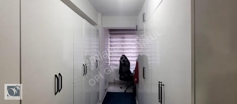 Zincirlikuyu'da Ara Kat Balkonlu Satılık 3+1 Özel Tasarım Daire - Görsel 23