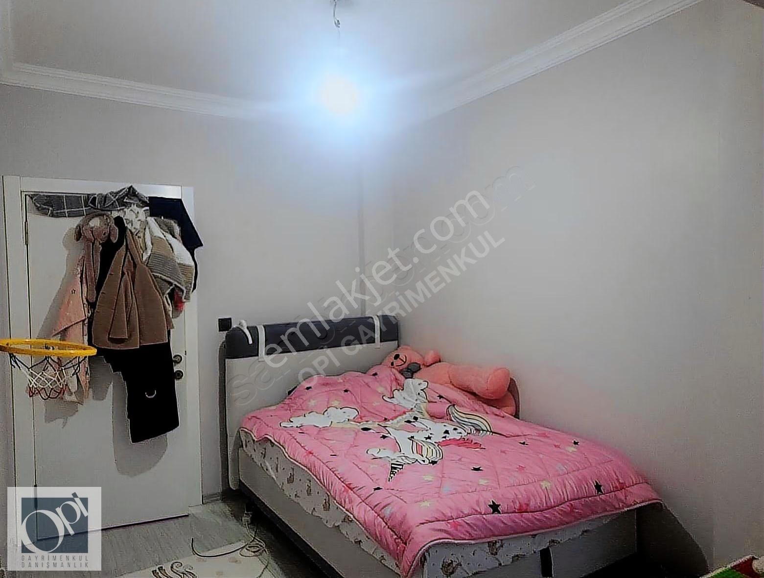 Zincirlikuyu'da Ara Kat Balkonlu Satılık 3+1 Özel Tasarım Daire - Görsel 24