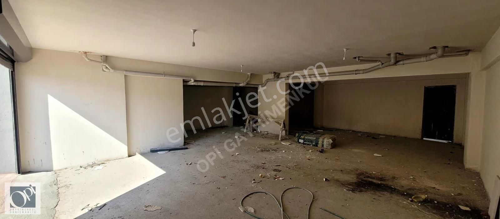 Emek'de Ara Kat Balkonlu Asansörlü Güney Cephe Sıfır 3+1 Daire - Görsel 15