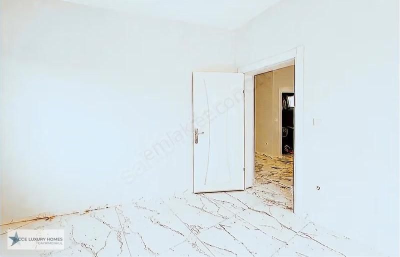 Acil Fırsat! Anadolu Hisarı Boğaz Manzaralı Satılık Daire - Görsel 2