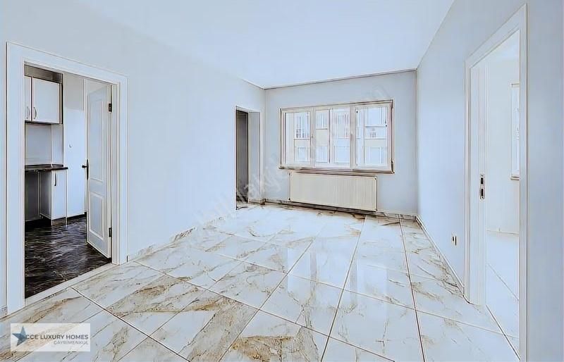 Acil Fırsat! Anadolu Hisarı Boğaz Manzaralı Satılık Daire - Görsel 6