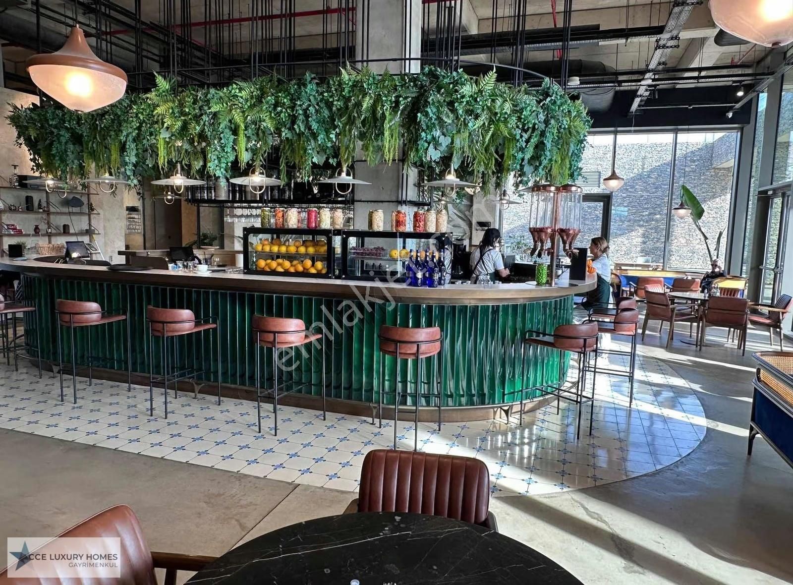 Dũșler Vadìsì Satılık Natamam Dũkkan... - Görsel 2