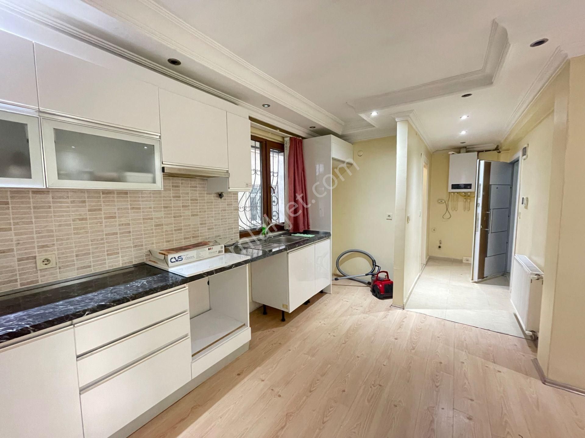 Acıbadem Üniv. Yürüme Mesafesi, Ana Arter Paraleli 1+0 Stüdyo - Görsel 11