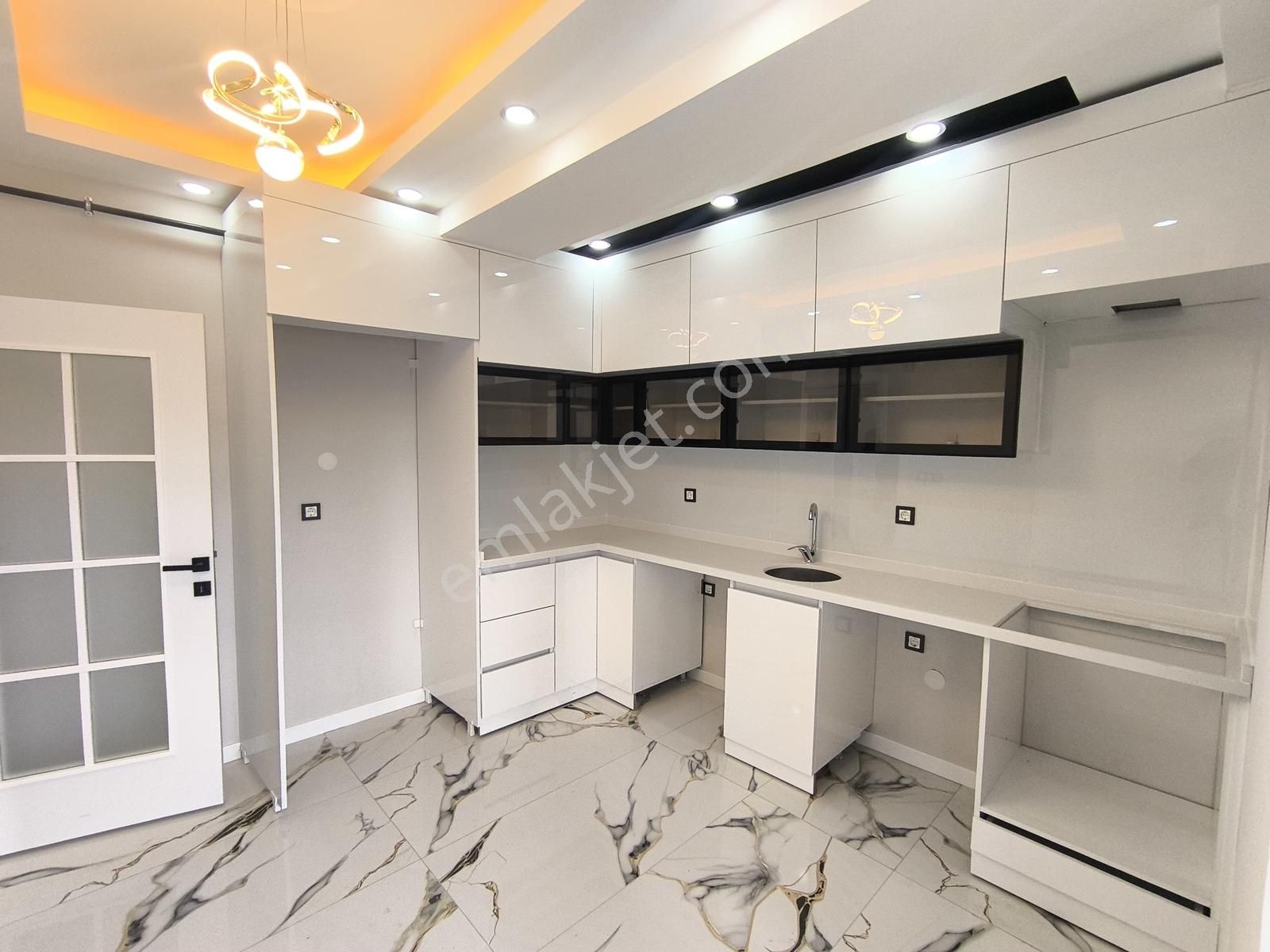 Fa Özbirden Full Donanımlı Satılık Toplam 4 Adet Lüx Daire - Görsel 26