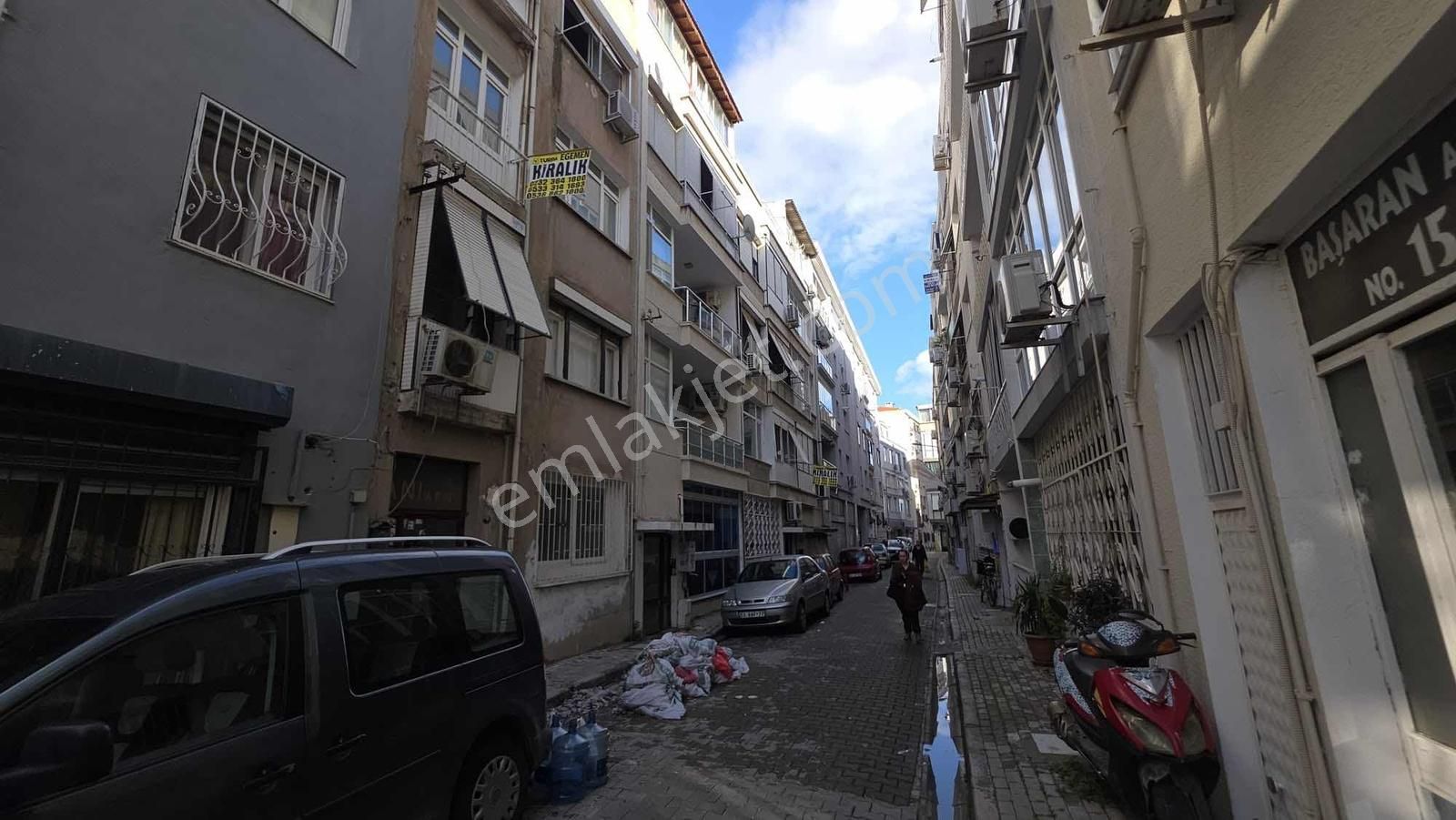 Karşıyaka Alaybeyde Kiralık 2+1 Arakat Daire - Görsel 15