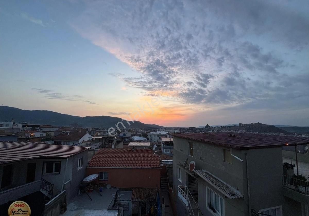 İzmir Selçuk Zafer Mahallesinde Satılık 2 Katlı Müstakil Ev - Görsel 9