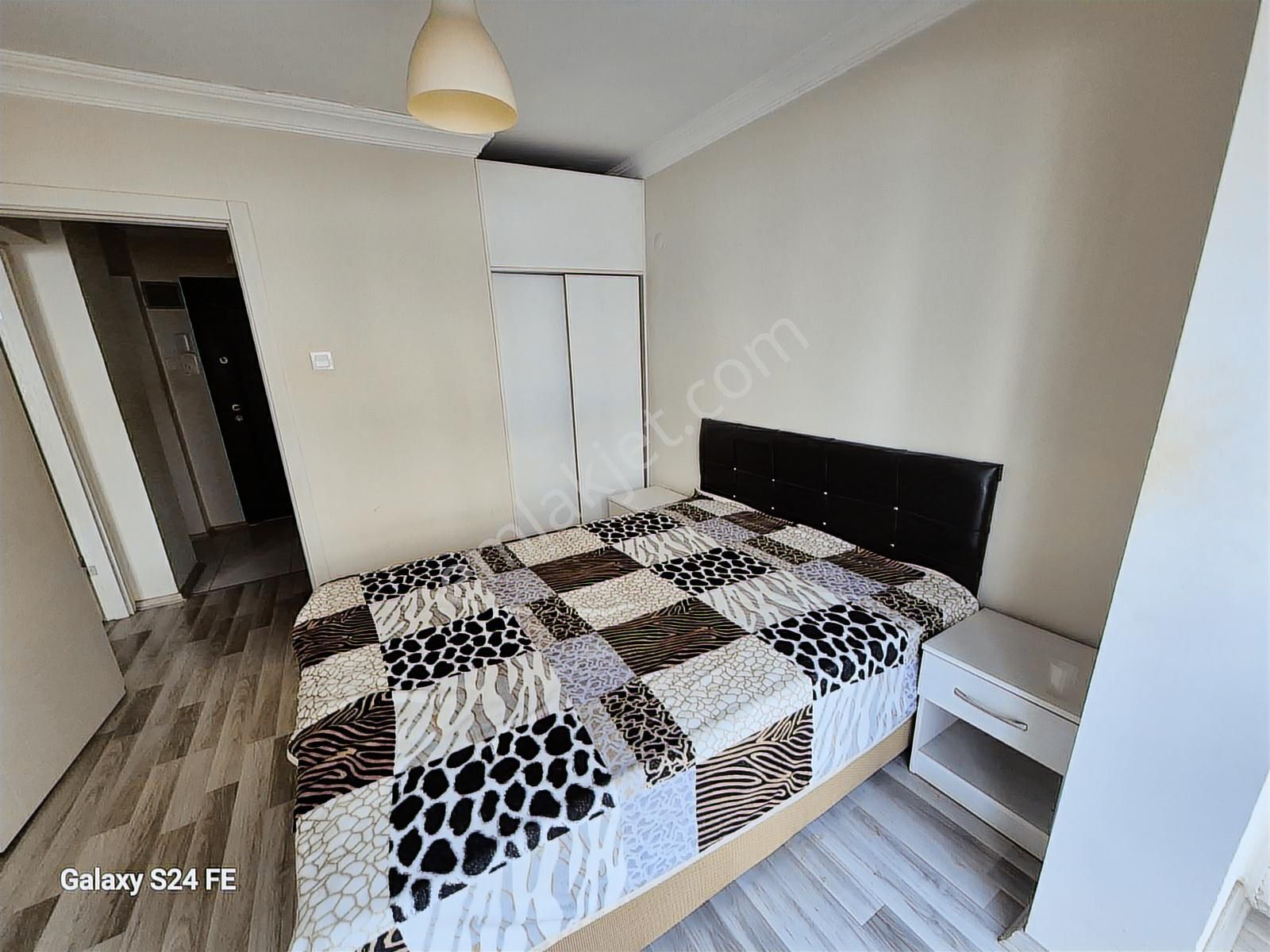Alsancak Mimar Sinan'da Nezih Bölgede Eşyalı Kiralık 1+1 Daire - Görsel 26