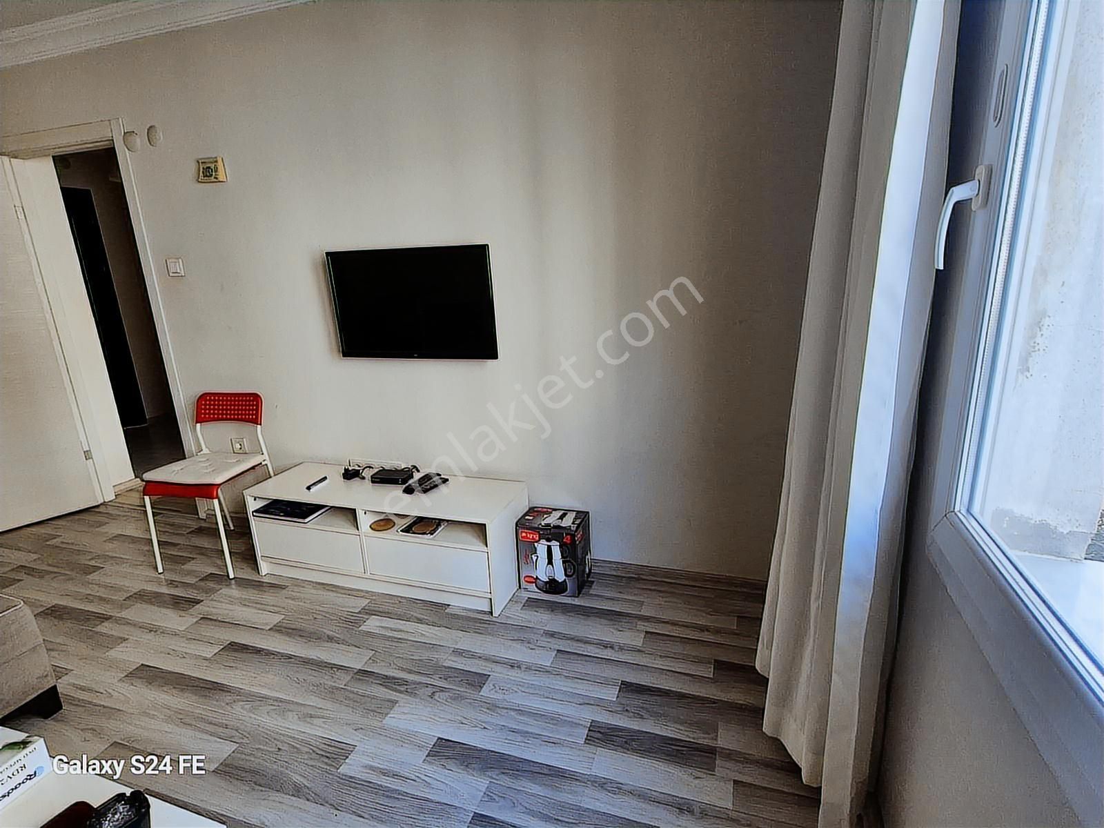 Alsancak Mimar Sinan'da Nezih Bölgede Eşyalı Kiralık 1+1 Daire - Görsel 19