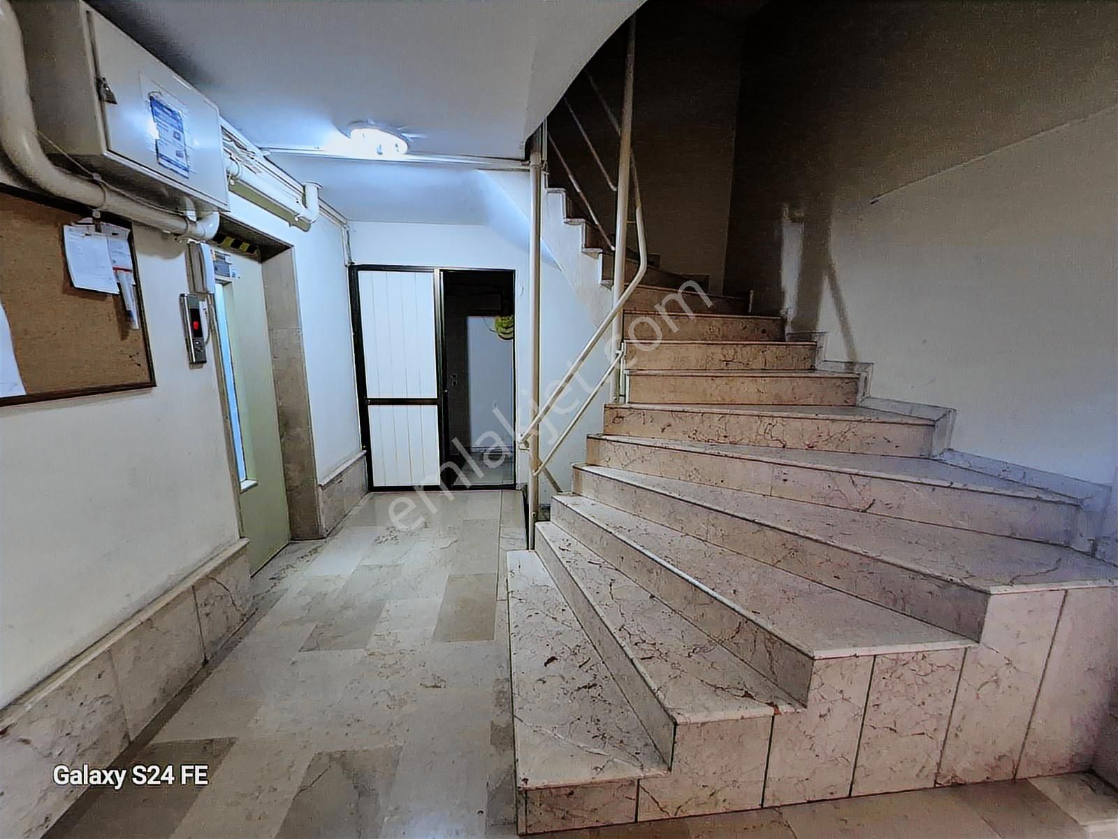 Alsancak Mimar Sinan'da Nezih Bölgede Eşyalı Kiralık 1+1 Daire - Görsel 8