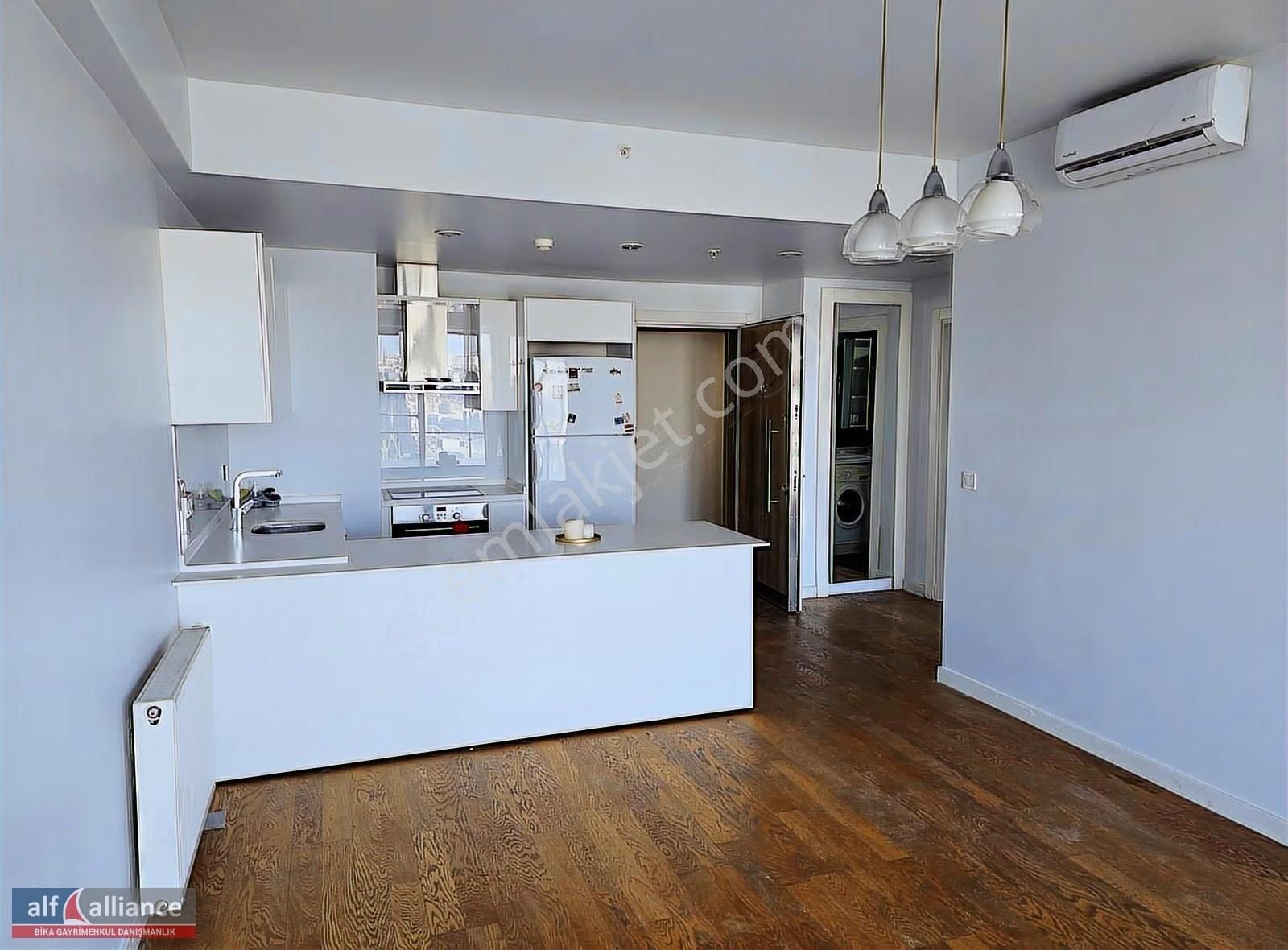 İstwest Sitesinde 75m² 1+1 Balkonlu Kısmi Eşyalı Kiralık Daire - Görsel 14