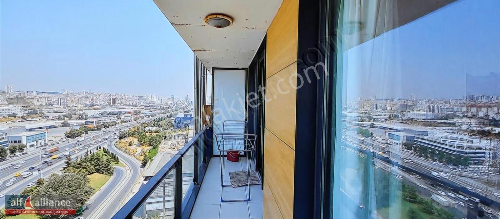 İstwest Sitesinde 75m² 1+1 Balkonlu Kısmi Eşyalı Satılık Daire - Görsel 14
